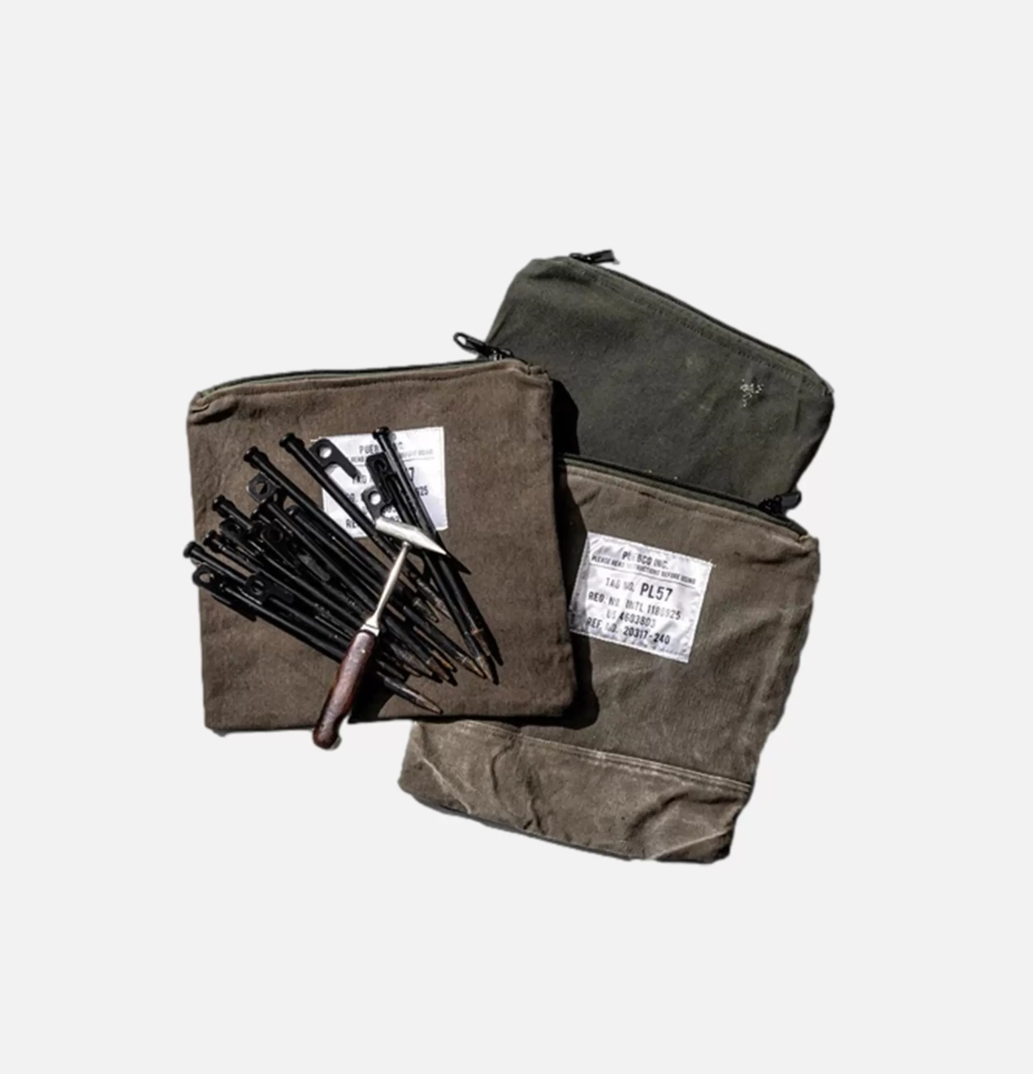 PUEBCO Petite Maroquinerie | Vintage Material Pouch Olive